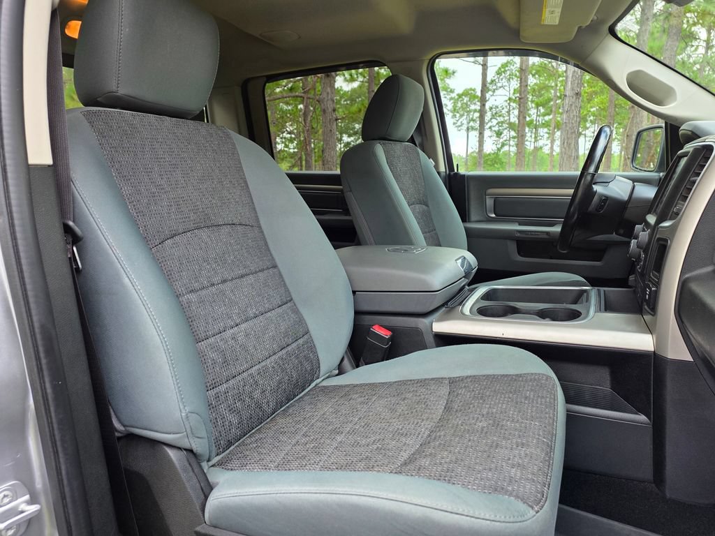 Used 2019 RAM 1500 Warlock AWD/4WD image 25