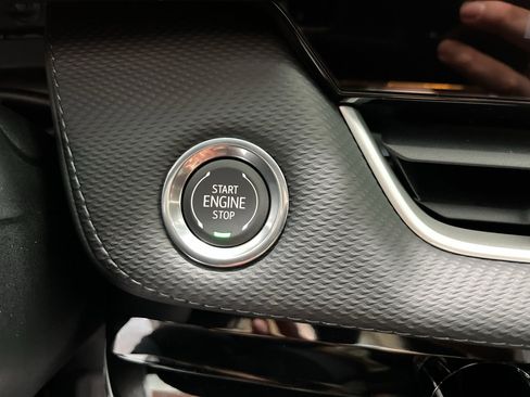 New 2026 Chevrolet Equinox LT FWD image 19