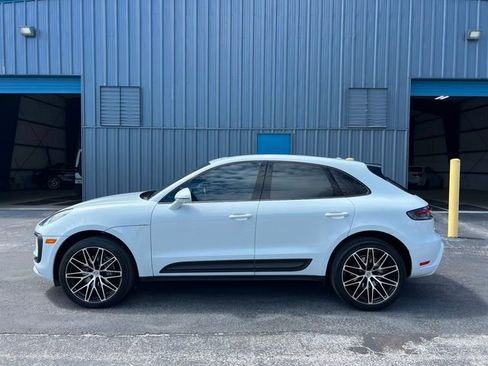 Used 2023 Porsche Macan Base image 73