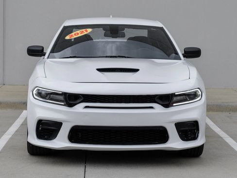 Used 2021 Dodge Charger R/T RWD image 5