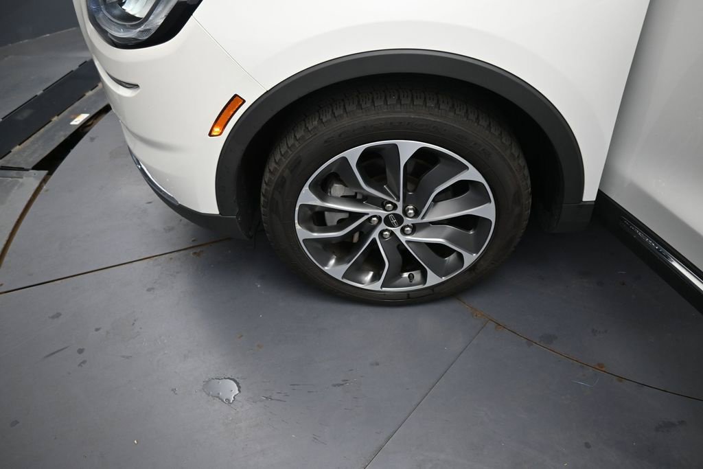 Used 2021 Lincoln Nautilus Reserve AWD/4WD image 15