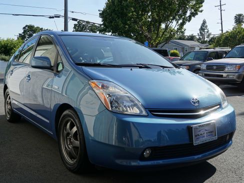 Used 2009 Toyota Prius Touring FWD image 7