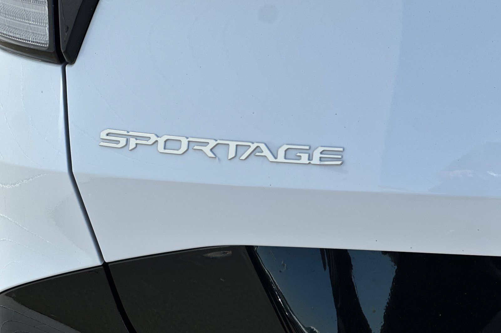 Used 2025 Kia Sportage SX FWD image 33
