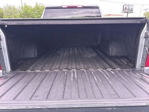 Used 2019 Chevrolet Silverado 1500 LT Trail Boss w/ Convenience Package AWD/4WD image 24