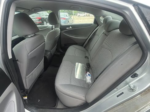 Used 2012 Hyundai Sonata GLS FWD image 13