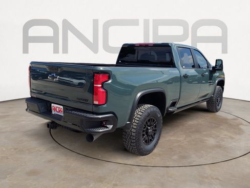 Used 2026 Chevrolet Silverado 2500 ZR2 AWD/4WD image 10