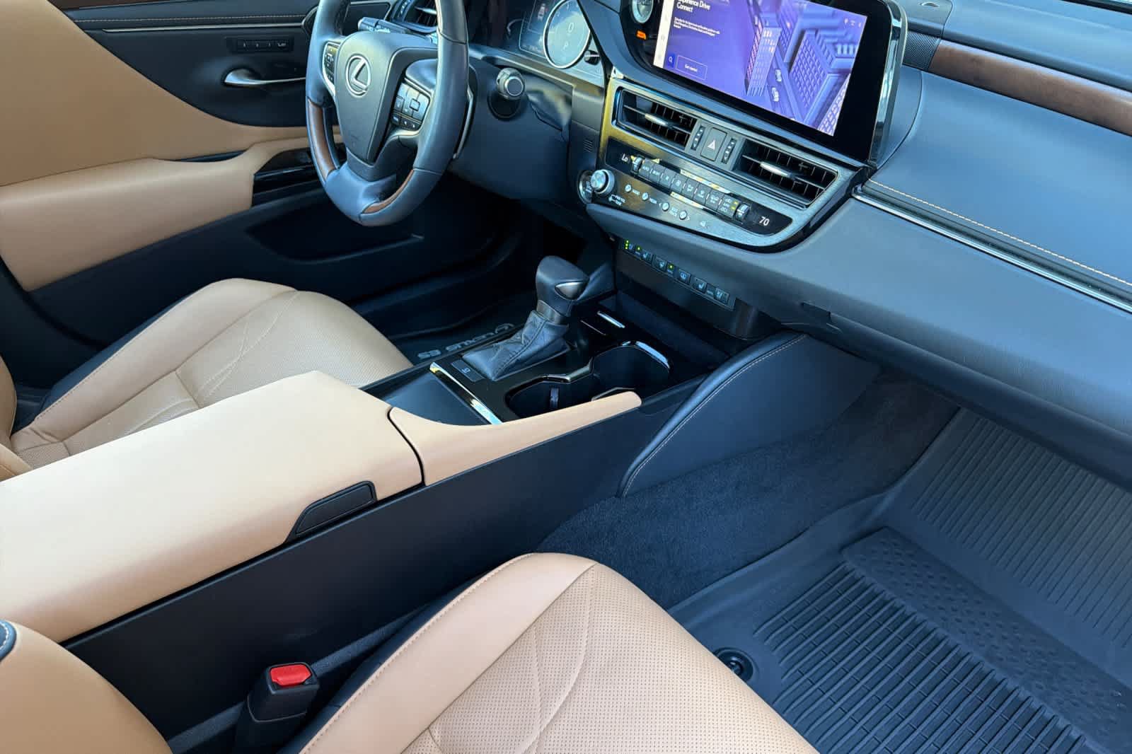 Used 2024 Lexus ES 350 w/ Accessory Package (Z2) FWD image 16