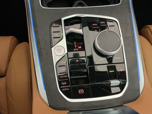 New 2026 BMW X5 xDrive50e w/ M Sport Package image 14