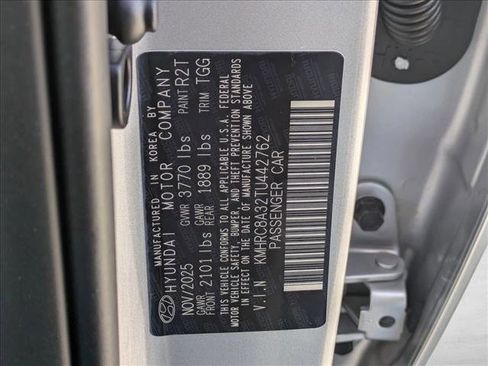 New 2026 Hyundai Venue SEL image 18