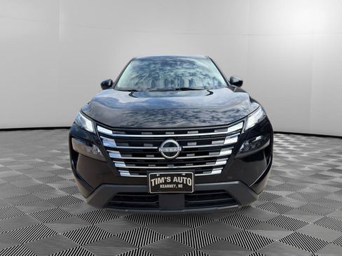 Used 2024 Nissan Rogue SV FWD image 8