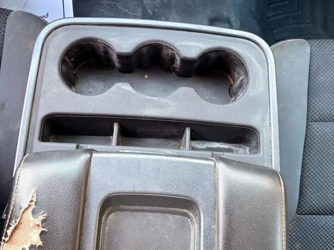 Used 2015 Chevrolet Silverado 2500 LT image 28