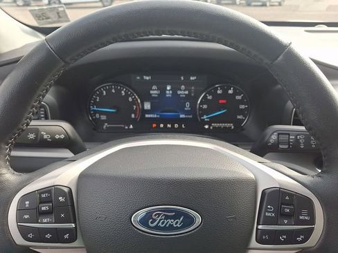 Certified 2023 Ford Explorer XLT w/ Equipment Group 202A AWD/4WD image 19