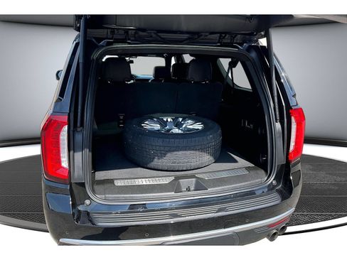 Used 2022 GMC Yukon XL Denali AWD/4WD image 40