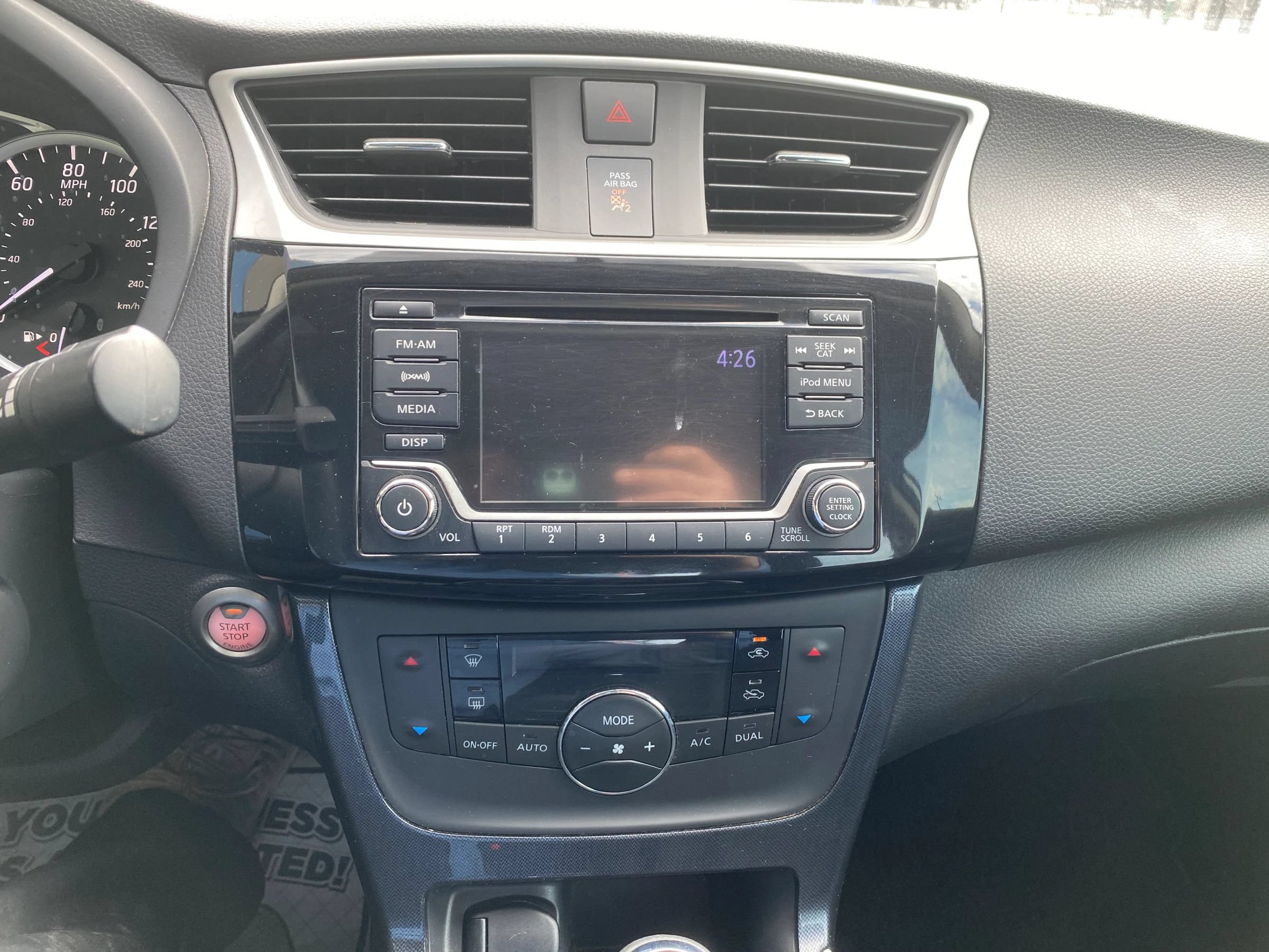 Used 2018 Nissan Sentra SR w/ SR Midnight Edition Package FWD image 18