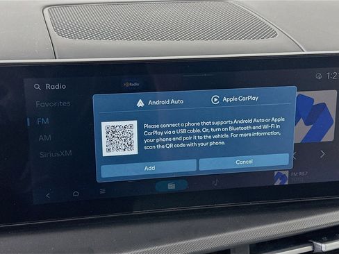 Used 2025 Hyundai Santa Fe SEL FWD image 22
