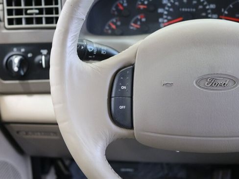 Used 2000 Ford F350 Lariat AWD/4WD image 92