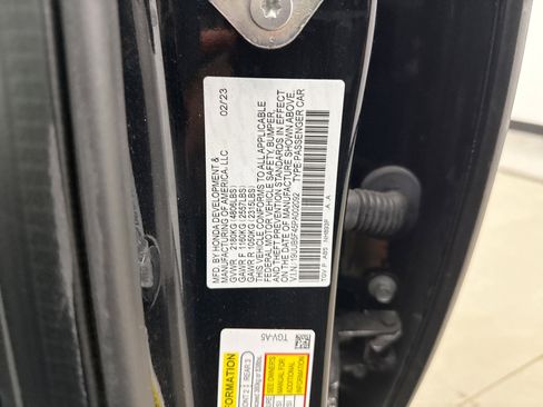 Used 2023 Acura TLX w/ Technology Package FWD image 20