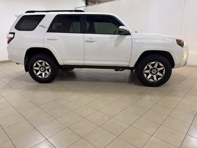 Used 2020 Toyota 4Runner TRD Off-Road Premium AWD/4WD image 7