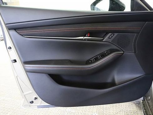 Used 2025 MAZDA MAZDA3 Carbon image 14