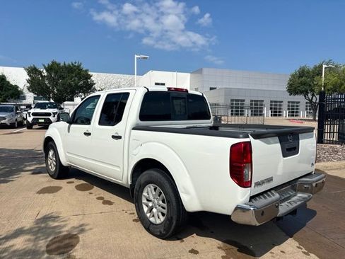 Used 2018 Nissan Frontier SV w/ Value Truck Package RWD image 7