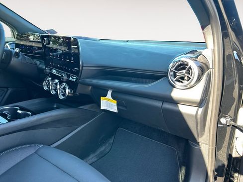 Used 2024 Chevrolet Blazer EV LT AWD/4WD image 27