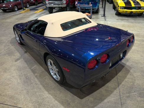 Used 2000 Chevrolet Corvette Convertible w/ Memory Pkg RWD image 30