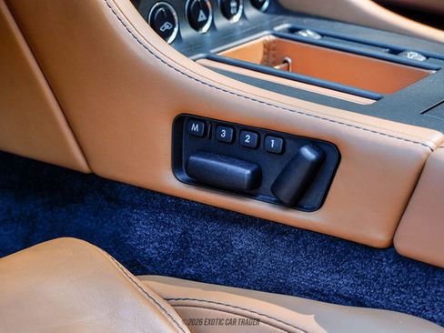 Used 2008 Aston Martin V8 Vantage Roadster RWD image 43