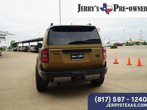 Used 2024 Toyota Land Cruiser w/ Premium Package AWD/4WD image 4