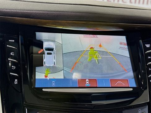 Used 2020 Cadillac Escalade Luxury image 6