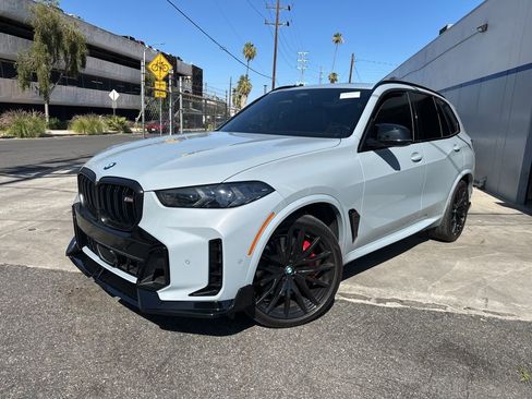 Used 2025 BMW X5 M60i w/ Parking Assistance Package AWD/4WD image 3