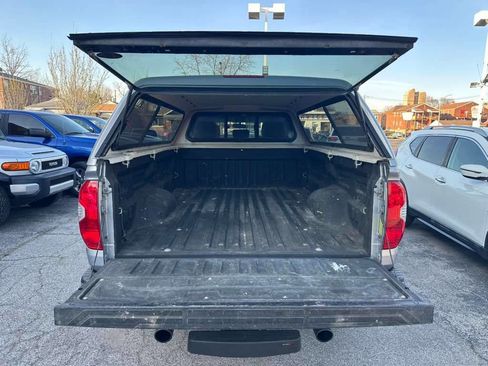 Used 2014 Toyota Tundra SR5 w/ SR5 Upgrade Package image 9