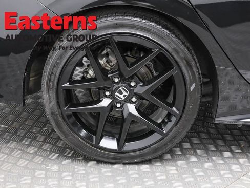 Used 2024 Honda Civic Sport image 29