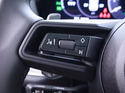 New 2024 Porsche Cayenne S image 36