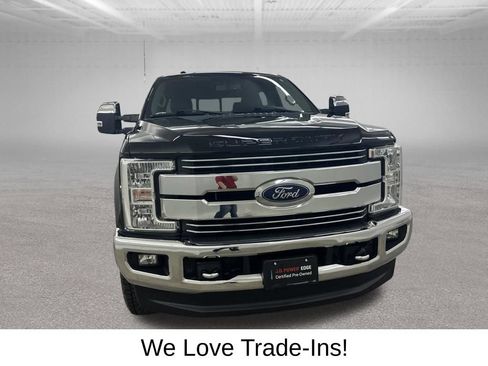 Used 2017 Ford F250 Lariat w/ Chrome Package AWD/4WD image 3