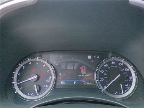 Certified 2020 Toyota Highlander XLE FWD image 11