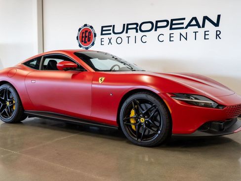 Used 2024 Ferrari Roma image 30