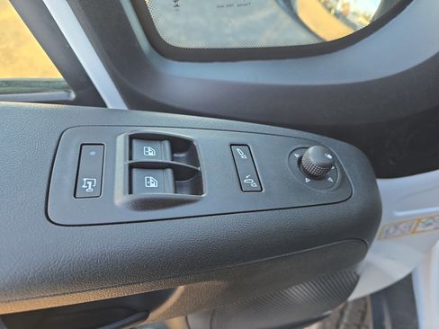New 2026 RAM ProMaster 2500 w/ Convenience Group image 14