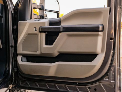 Used 2022 Ford F350 XL w/ STX Appearance Package image 41