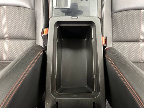 Used 2025 Nissan Altima 2.5 SR FWD image 42