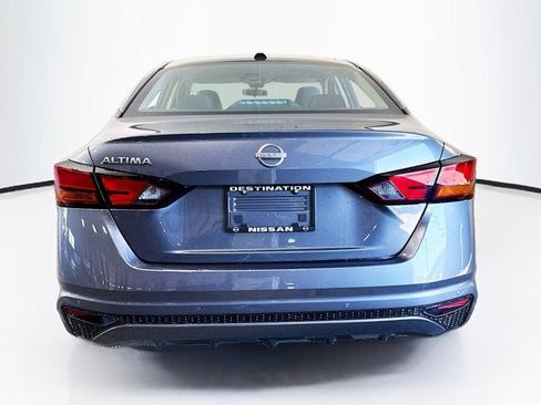 New 2026 Nissan Altima 2.5 SV FWD image 6