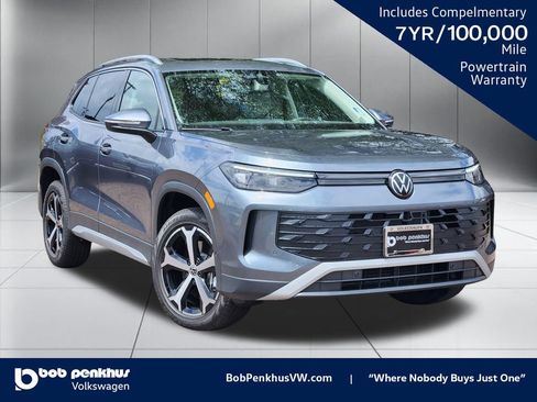 New 2026 Volkswagen Tiguan SE AWD/4WD image 1