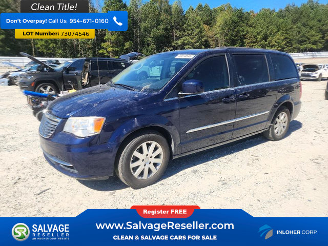 Used 2015 Chrysler Town & Country Touring FWD image 1