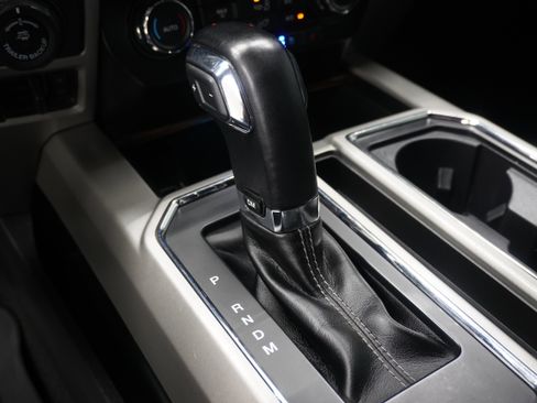 Used 2020 Ford F150 Lariat AWD/4WD image 26