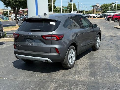 New 2025 Ford Escape Active image 3