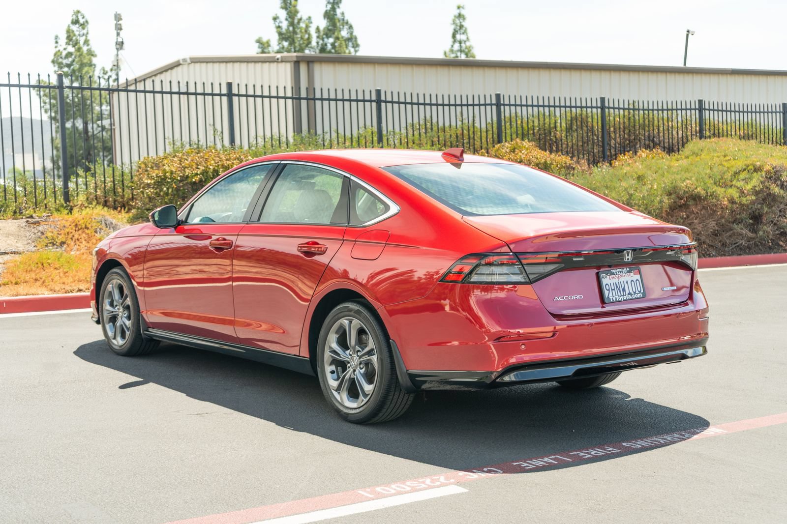 Used 2023 Honda Accord EX-L image 11