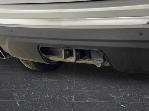 Used 2019 Chevrolet Equinox Premier image 36