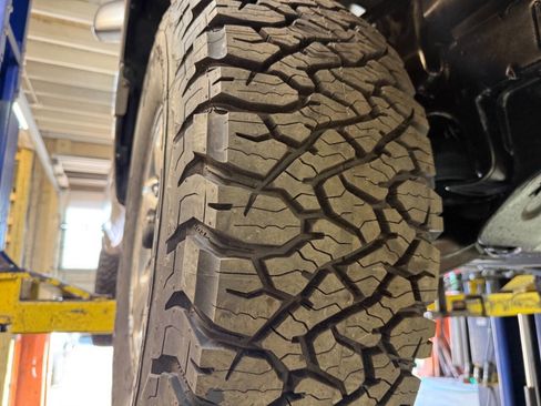 Used 2002 Toyota Land Cruiser image 34