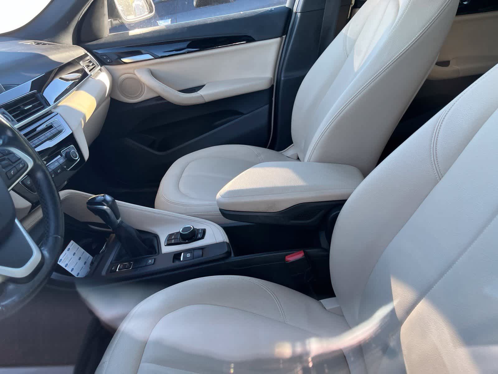 Used 2017 BMW X1 xDrive28i AWD/4WD image 25
