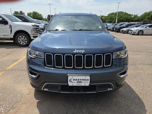 Used 2021 Jeep Grand Cherokee Limited w/ Trailer Tow Group IV AWD/4WD image 13