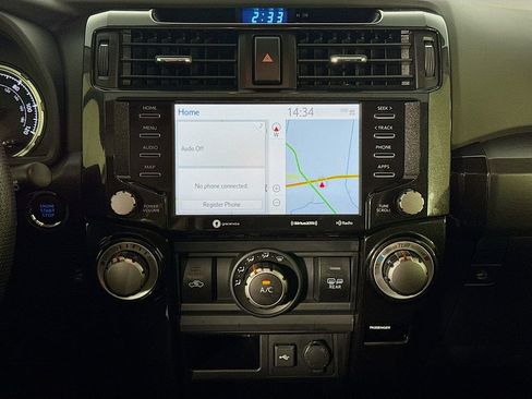 Used 2023 Toyota 4Runner TRD Off-Road Premium image 35